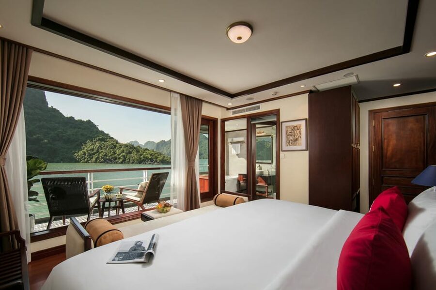 Hanoi: 2-Day Lan Ha & Halong Bay 5 Stars Cruise with Balcony - Getting from Hanoi to Tuan Chau Wharf