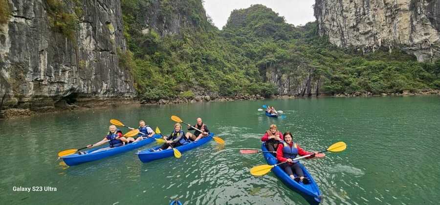 Hanoi: 2D1N Ha Long Bay by Le Journey Cruise - Sunrise tai chi and breakfast at 6:00 a.m.