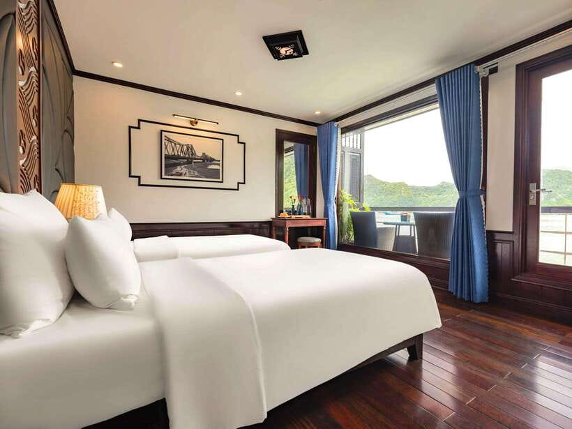 Hanoi: 2D1N Ha Long&Lan Ha Bay by Le Journey Elegance Cruise - Dinner, foot baths, and a quiet night on the bay