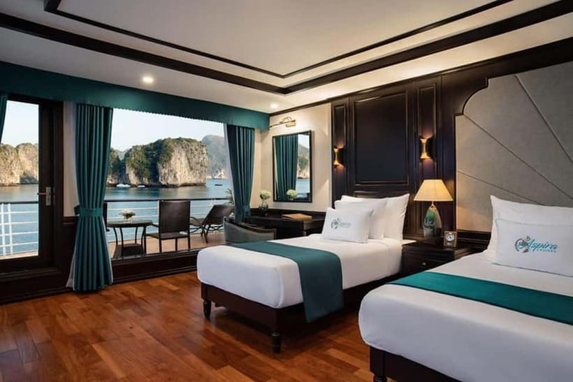 Hanoi: 3-Day Ninh Binh Trip and Ha Long Bay 5-Star Cruise - Day 1: Hoa Lu, Trang An, and the climb at Hang Mua