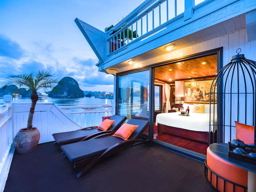 Hanoi: 3D2N Ha Long Bay, Lan Ha Bay by Hera Boutique Cruise - Day one: Titop Island and Sung Sot Cave