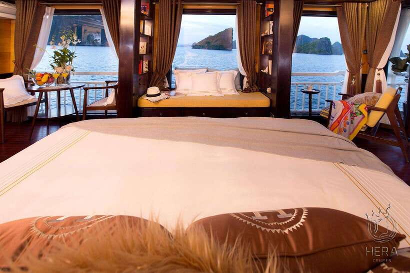 Hanoi: 3D2N Ha Long, Lan Ha Bay by Hera Grand Luxury Cruise - Sunset, cooking, and dinner on the upper deck