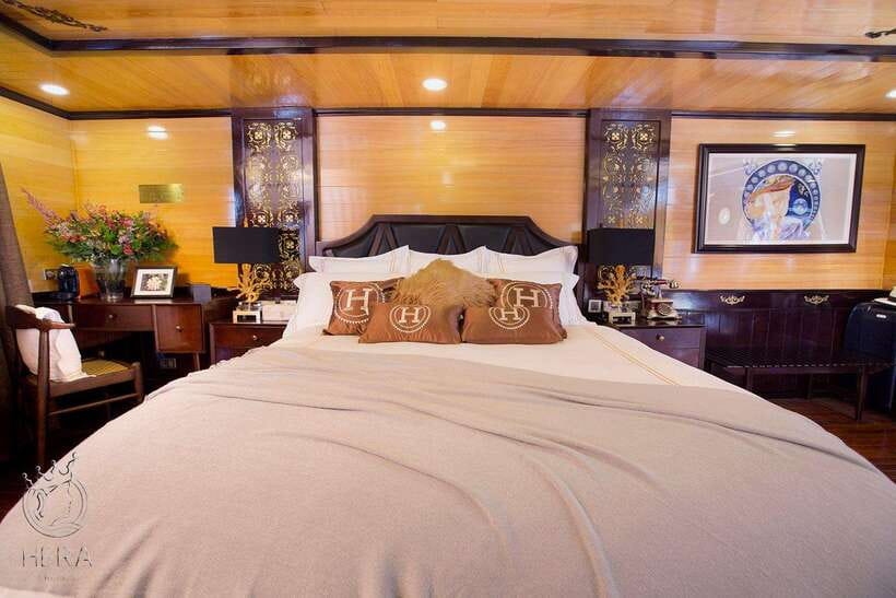Hanoi: 3D2N Ha Long, Lan Ha Bay by Hera Grand Luxury Cruise - Pearl Village and monkeys on the final morning