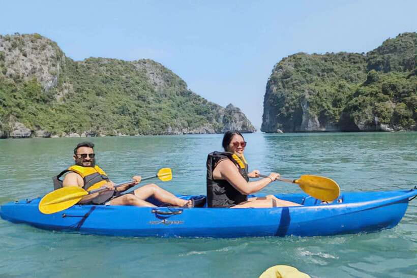 Hanoi: 5-Star Halong Bay Cruise with Lunch, Jacuzzi & Party - Sunset drinks on the return cruise