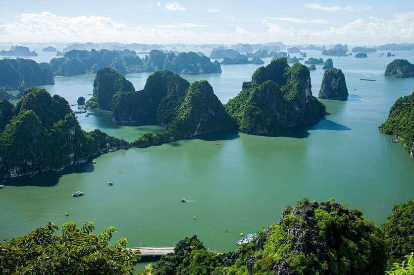 Hanoi: 5-Star Halong Bay Cruise with Lunch, Jacuzzi & Party - Leaving Hanoi for Tuan Chau Harbor
