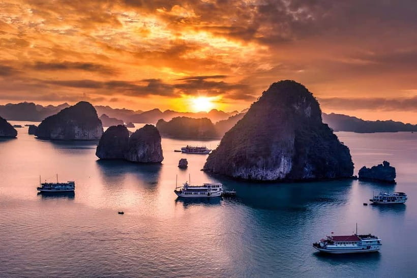 Hanoi:Best 5-Star Ha Long 1 Day Tour with limousine transfer - Buffet Lunch With Seafood And Vietnamese Dishes