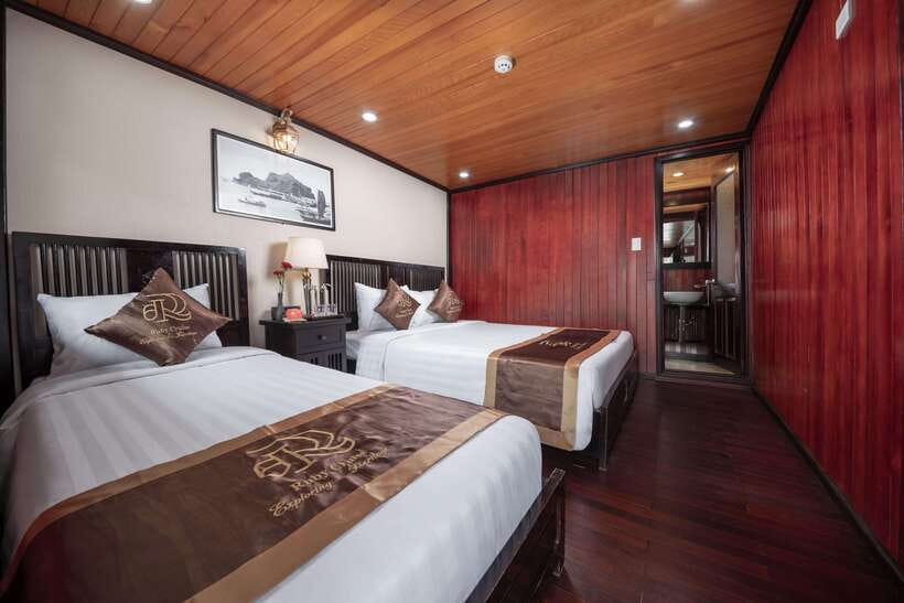 Hanoi: Ha Long Bay 2-Day 1-Night Tour by 4-star Luxury Junk - Key points to know before booking