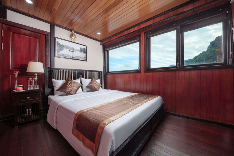 Hanoi: Ha Long Bay 2-Day 1-Night Tour by 4-star Luxury Junk - Who will enjoy this cruise most