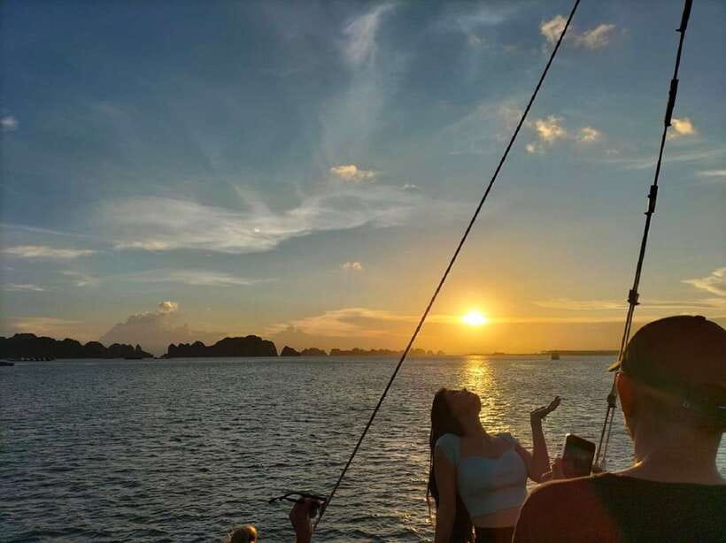 Hanoi: Ha Long Bay Day Cruise - Swimming, Meal, Kayaking - What the $41 price really covers