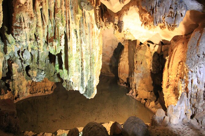 Hanoi - Ha Long Luxury Day Cruise with Kayak & Cave Adventure - Seafood lunch on a working cruise boat
