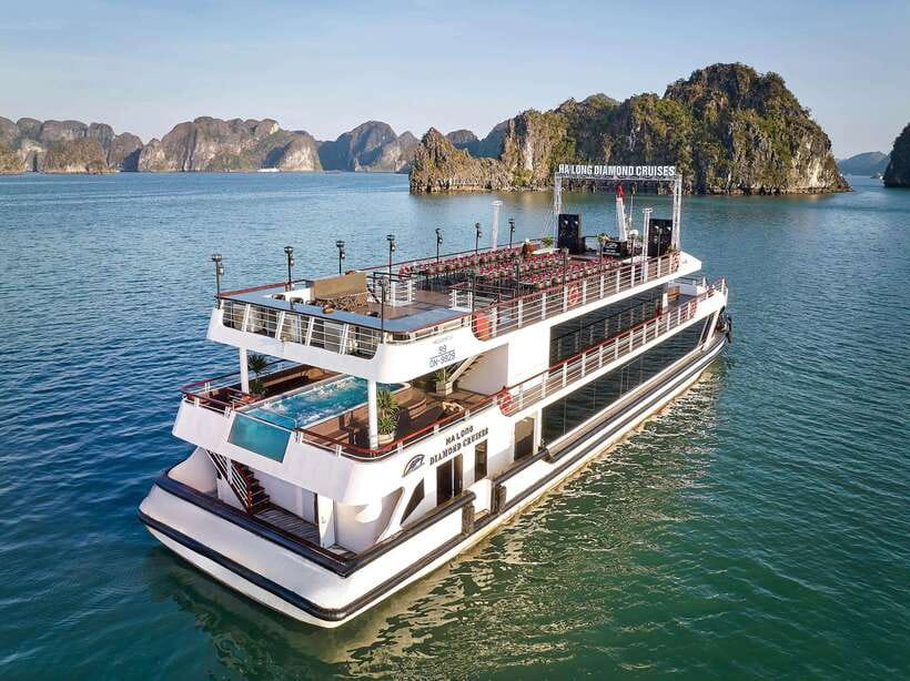 Hanoi: Halong Bay Full-Day Tour with 5-star Diamond Cruise - Why this Halong Bay day trip works