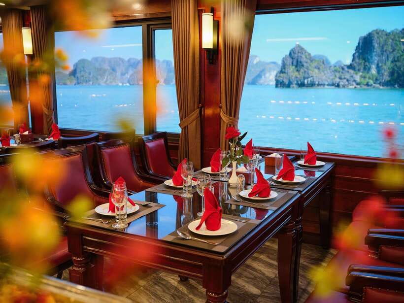 Hanoi: Halong Bay Full-Day Tour with 5-star Diamond Cruise - Guide quality and group size