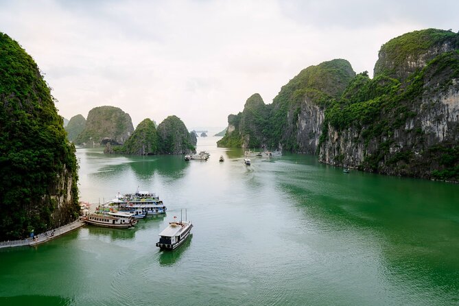 Hanoi: Halong Bay Luxury Option – Titop, Surprise Cave, Kayak - Surprise Cave, the largest walking stop