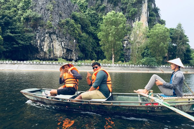 Hanoi - Halong Bay - Sapa - Airport (5days) - What the drivers add to the experience