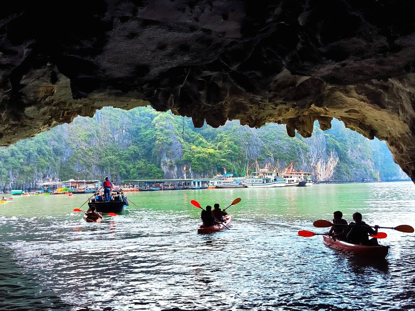 Hanoi Halong Luxury Day Tour with Private Cabin - Why the private cabin changes a long day on Ha Long Bay