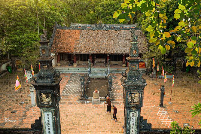 Hanoi, Ninh Binh and Ha Long 6 Day 5 Night Overnight Cruise Tour - Day 4: Boarding La Regina Legend in Lan Ha Bay