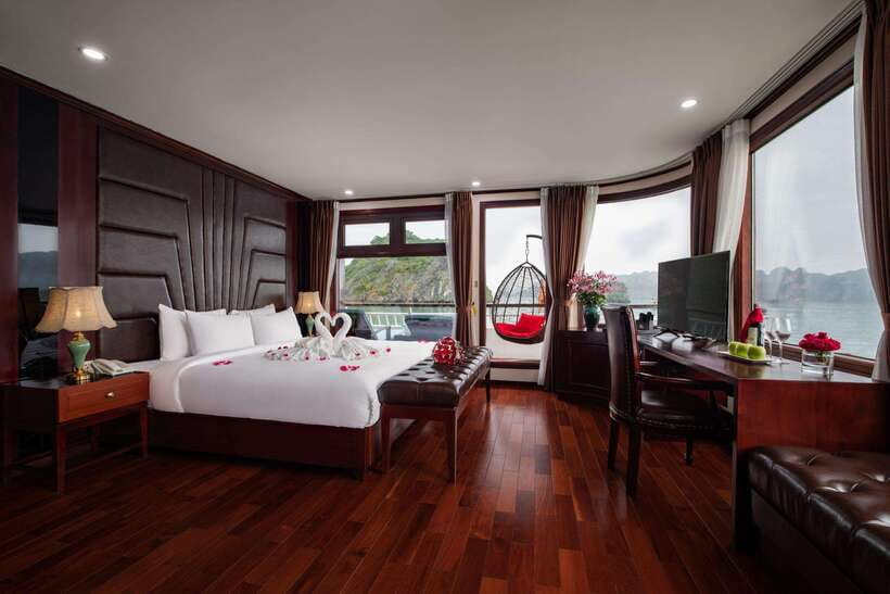 Hanoi: Overnight Ha Long Bay 2-Day 1-Night Cruise - What the two-day Ha Long Bay cruise is really like