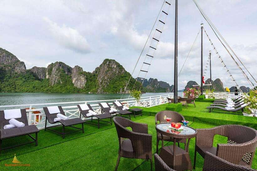 Hanoi: Overnight Ha Long Bay 2-Day 1-Night Cruise - Leaving Hanoi at 8:10 AM