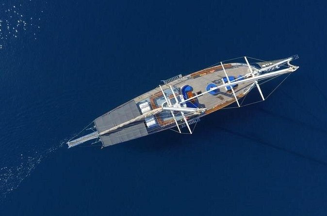 Hera 3 Bay Cruise including the Blue Lagoon - What the gulet is like on a full day