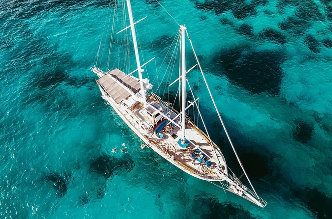 Hera 3 Bay Cruise including the Blue Lagoon - Who should book this cruise?