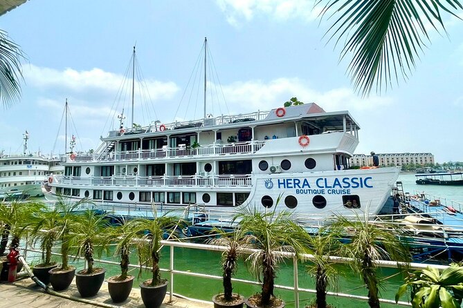Hera Classic Cruise 2 Days 1 Night Halong Bay With BALCONY CABINS - Key points at a glance
