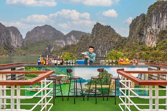 Hercules Premium/Luxury Cruise Halong Bay Day Trip From Hanoi - The Hanoi pickup and the long road to Tuan Chau