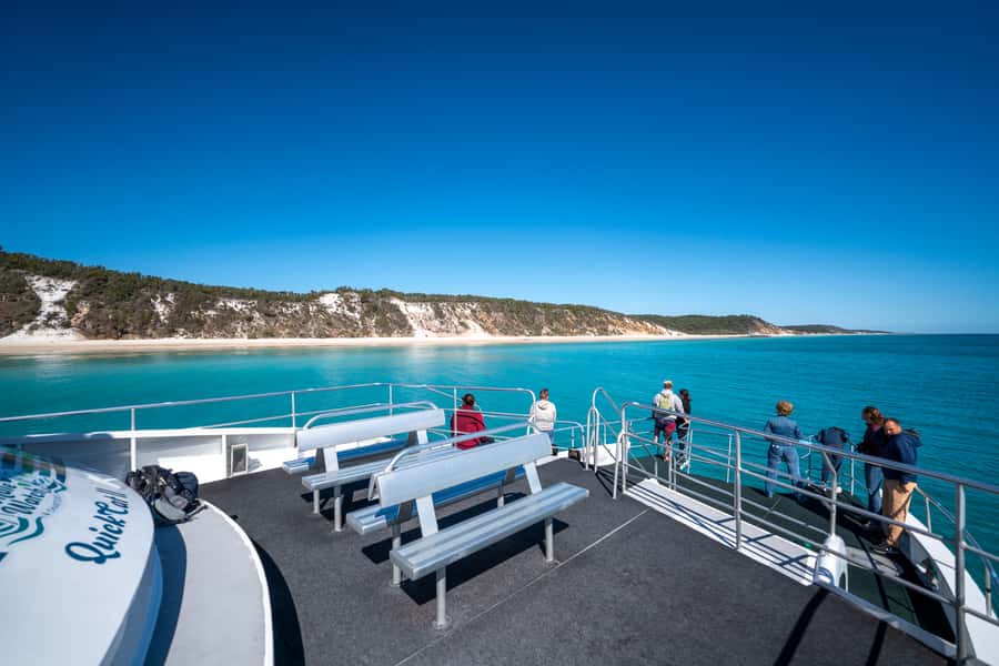 Hervey Bay: Humpback Whale-Watching Half-Day Cruise - The crew and the feel on board