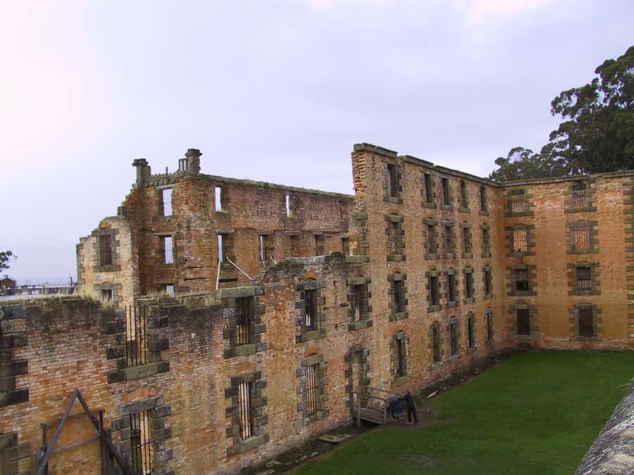 Hobart: Port Arthur, Harbor Cruise and Isle of the Dead Tour - Port Arthur, where the history feels personal