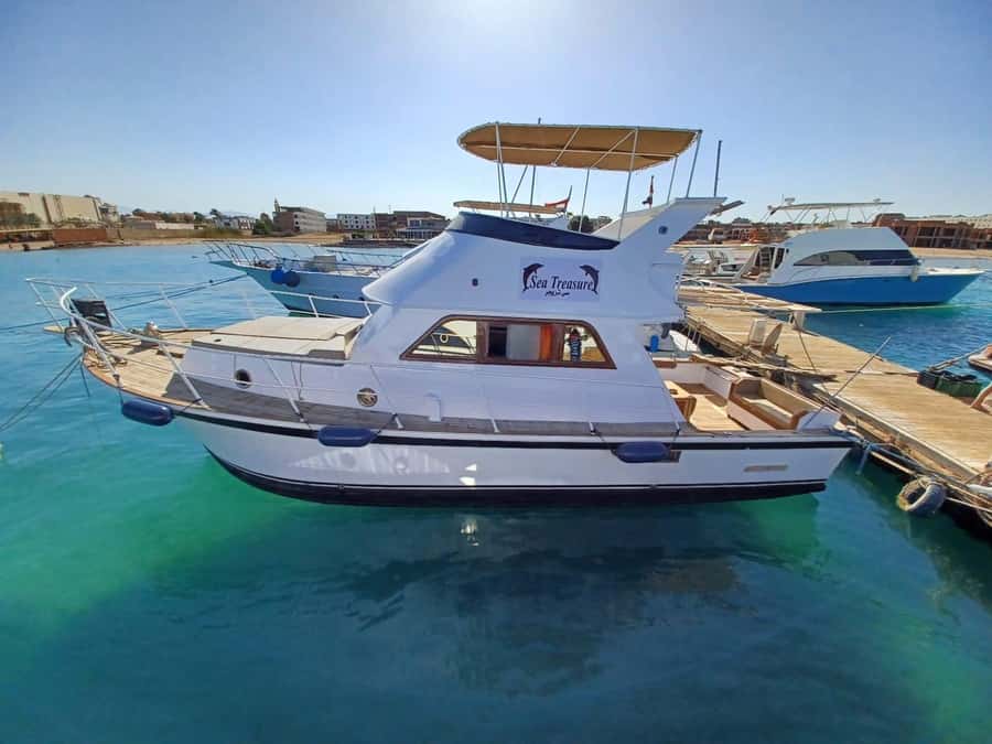 Hurghada: Elegance Yacht Cruise To Orange bay Island W lunch - Who will enjoy this Red Sea day most