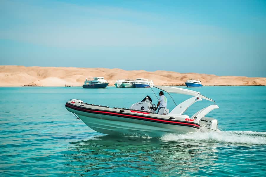 Hurghada: Orange Bay & Magawish Island Speedboat with Lunch - Guides, captains, and the feel onboard