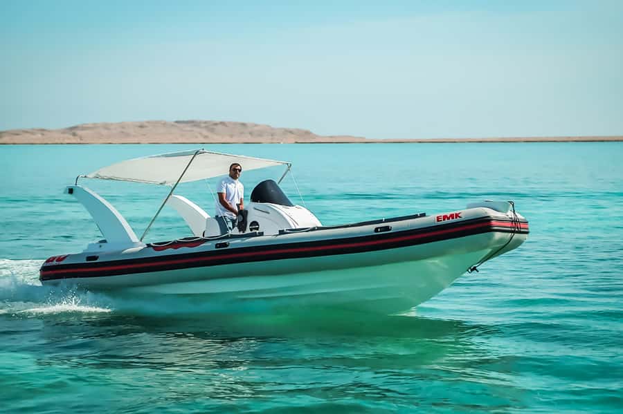 Hurghada: Orange Bay & Magawish Island Speedboat with Lunch - Shared or private speedboat?