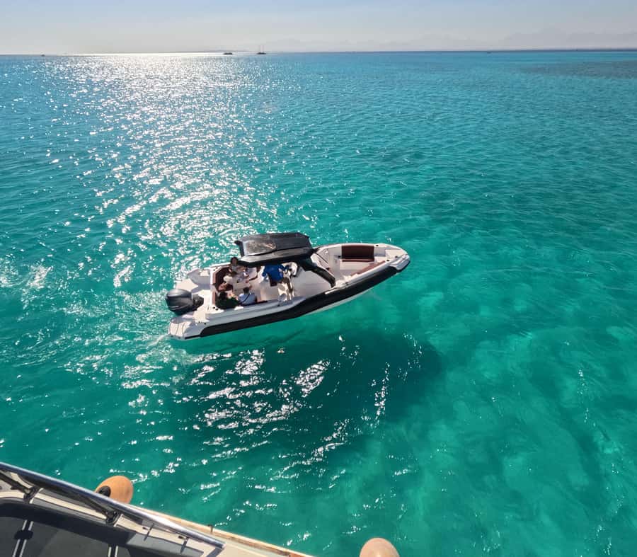 Hurghada: Turtle Bay Speedboat Tour with Snorkeling - Key points to know before you book