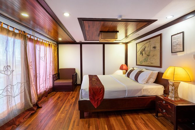 Indochina Sails Halong Bay - A comfortable first afternoon on the water