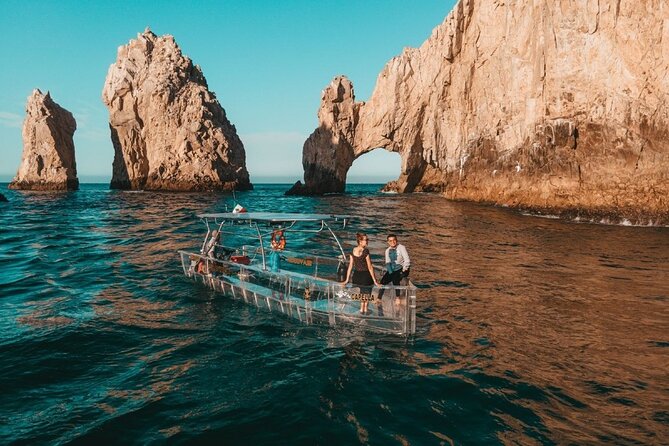 Instagrammable Glass-bottom boat trip in Los Cabos Bay - Practical details that affect your day