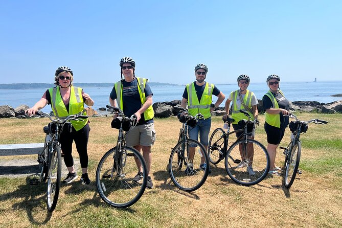 Islands and Harbor Bike Tour: NH Coastline Tour + Must-See Sites - Prescott Park and the Piscataqua River