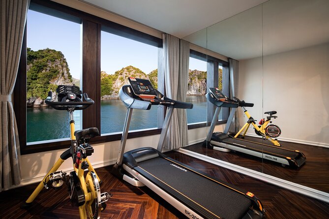 Jade Sails Luxury Halong Bay & Lan Ha Bay 1 Day Cruise from Hanoi - Swimming at Ao Ech in Lan Ha Bay