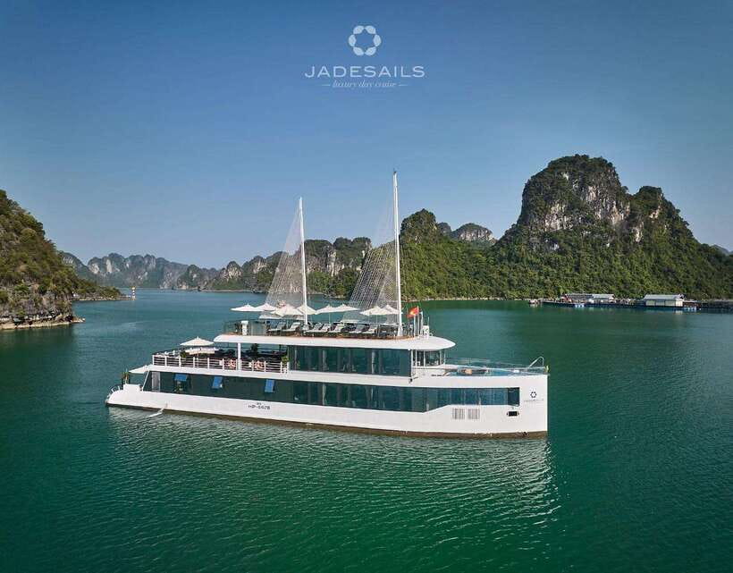 Jade Sails: The most luxurious day cruise explore Lan Ha Bay - Why Jade Sails works for a one-day bay trip