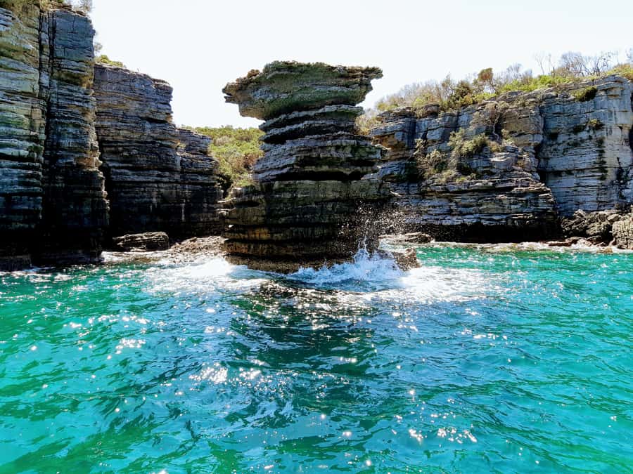 Jervis Bay: 2-Hour Cruise of Jervis Bay Passage - Leaving Huskisson and Crossing the Clear Water