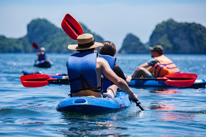 Kayaking at Lan Ha Bay - Starting from Cat Ba at 8:00 a.m.