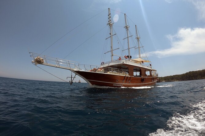 Kemer Bay Blue Cruise from Kemer - Swimming stops are the heart of the day