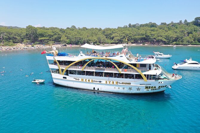 Kemer: Luxury Yacht Tour near Olympus and Phaselis Bay with Lunch - What this Kemer yacht day is really like
