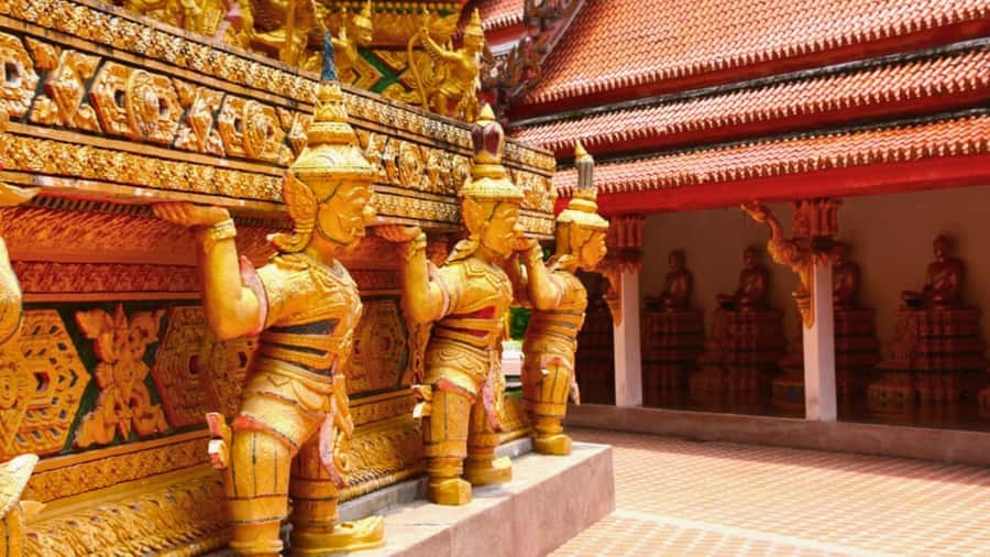 Khao Lak: The Amazing 3 Temples Phang Nga Tour - Dragon Cave Temple and its natural formations