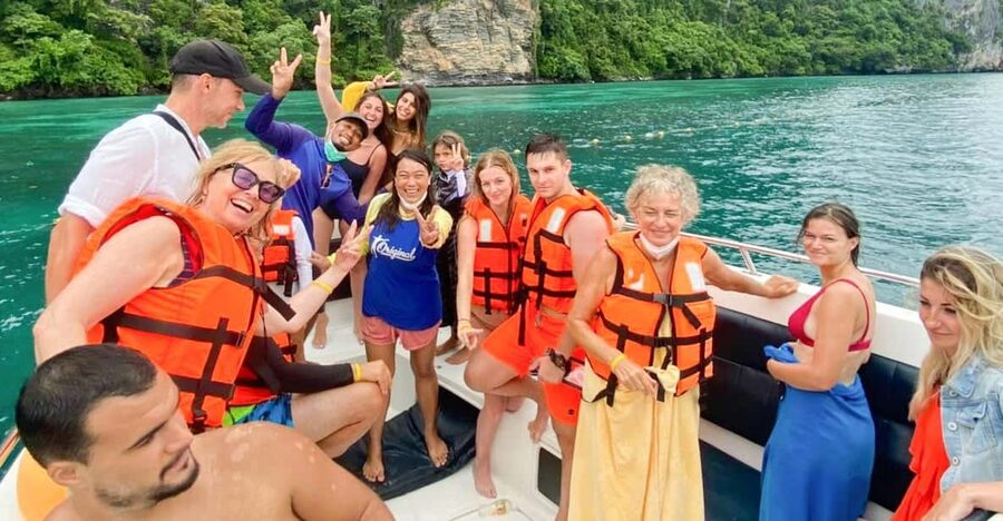 Ko Lanta: Maya Bay & Phi Phi Islands Full-Day Speedboat Trip - Viking Cave and the view from the water