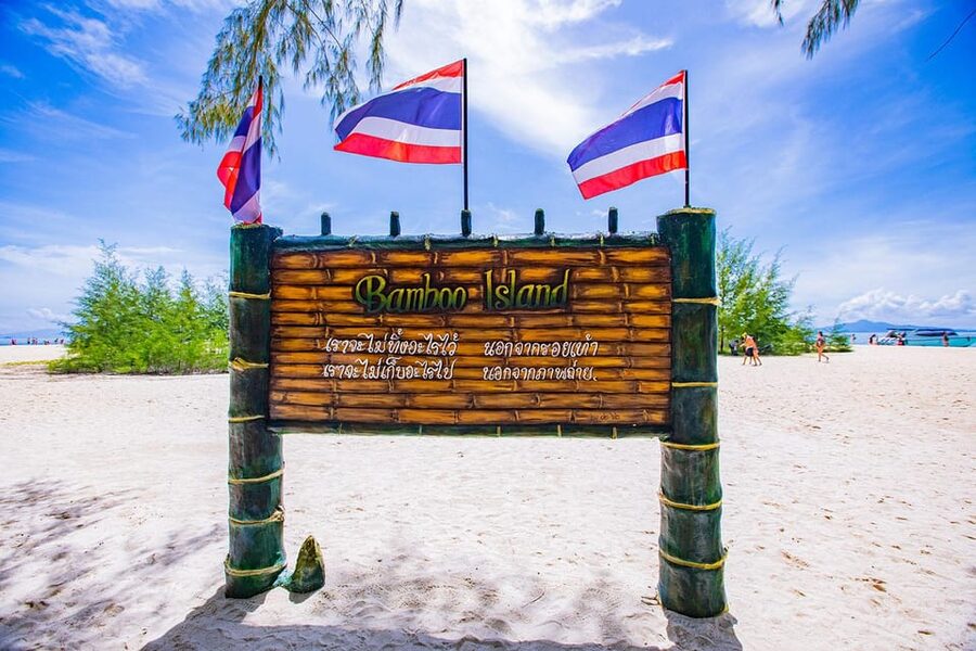 Ko Lanta: Maya Bay & Phi Phi Islands Full-Day Speedboat Trip - Pileh Bay and the advertised route