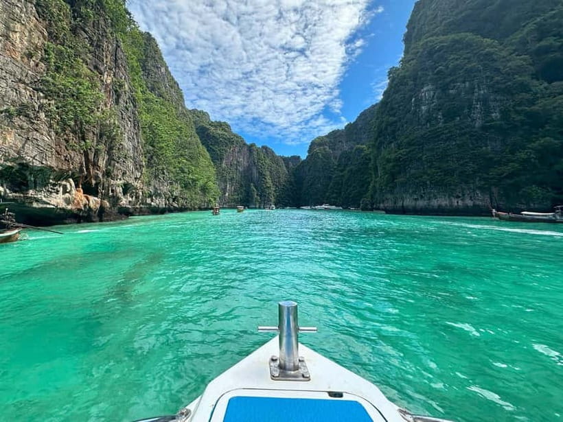 Koh Phi Phi: Halfday Maya Bay Sunset & Plankton by Speedboat - Monkey Beach starts the wildlife watch