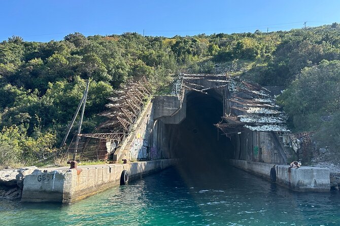 Kotor: Boka Bay Grand Explorer: 6.5-Hour Private Speedboat Tour - A two-hour break at Ribarsko Selo