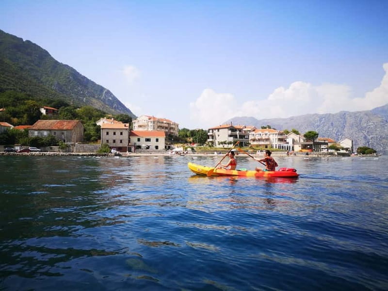 Kotor: Guided Kotor Bay Kayaking Tour - The first paddle past Muo and Prčanj