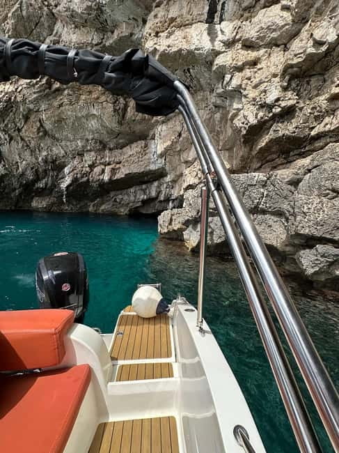 Kotor: Private Blue Cave & Bay of Kotor Boat Tour w/ Drink - Private boat or shared departure?