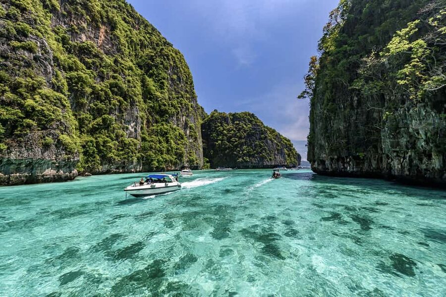 Krabi: Ultimate Phi Phi & Maya Bay Ascent by Speedboat - Railay Beach and the long run toward Phi Phi