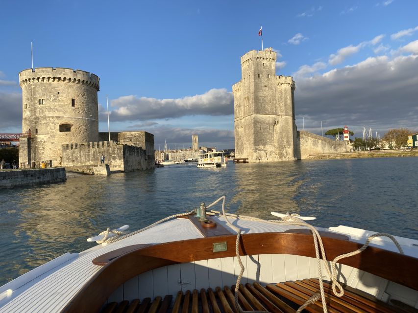 La Rochelle: 1-Hour-15-Min Boat Tour of the Bay - Richelieu Tower From the Bay